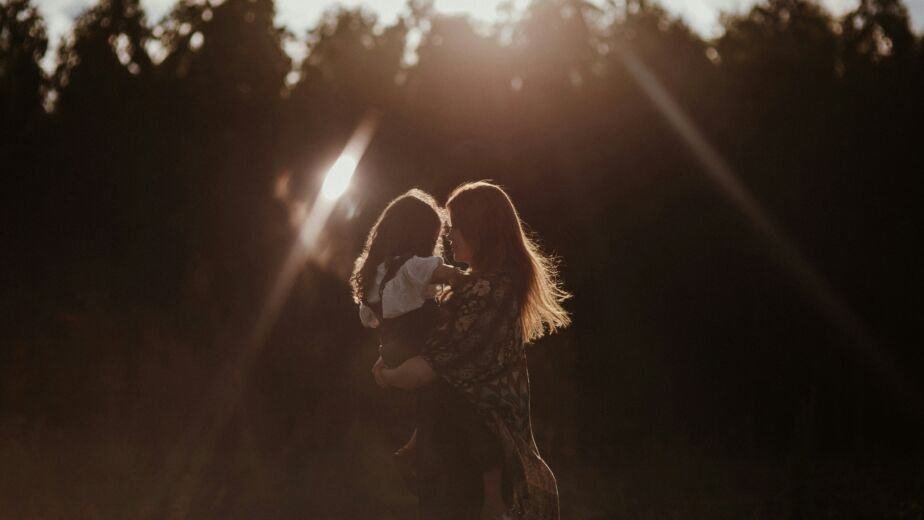 Child Custody Guide with Types, Schedules, and Strategies