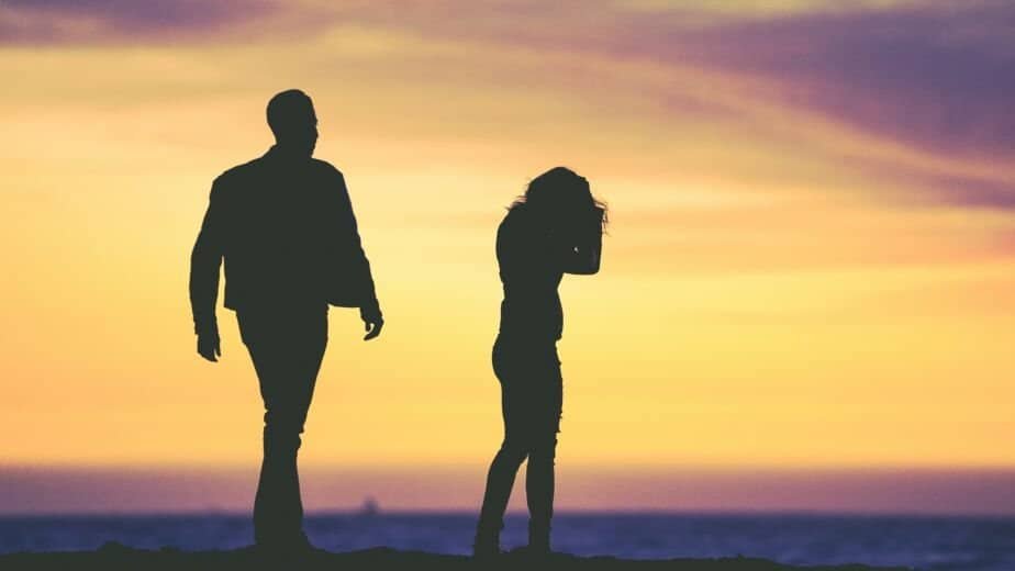 signs of a failing marriage